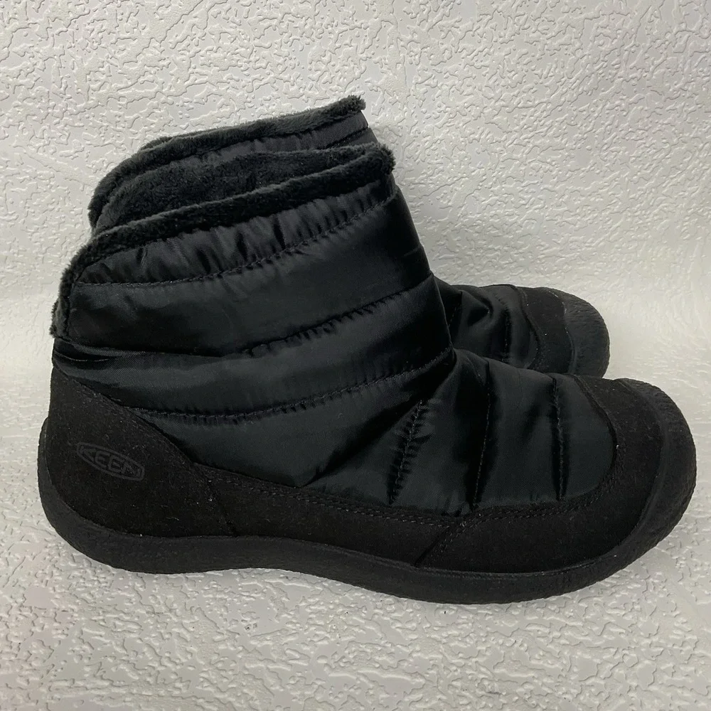 Keen Howser Fold Down Black Lined Winter Snow Boots Women's Size 9,5 M